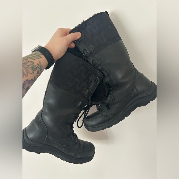 UGG Atlason Winter Boots Black Size 8 - Picture 8 of 10